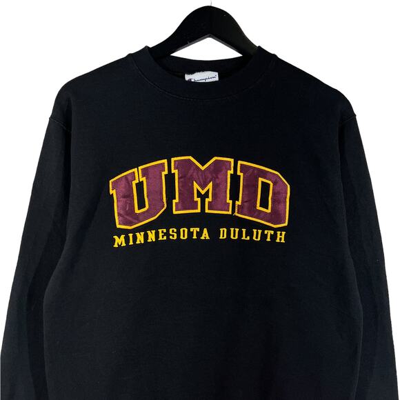 Champion University Of Minnesota Duluth Pullover - Picture 2 of 8